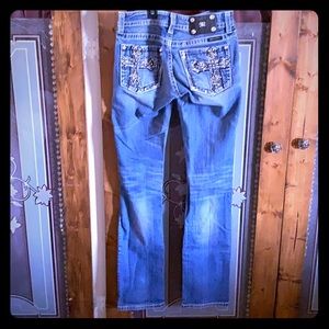 Miss Me jeans straight leg 27x33 like new!!!